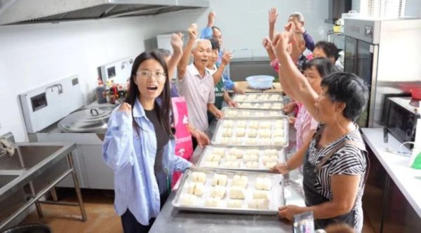 汇盈策略 95后村支书把留守村变网红村 流量改变乡村